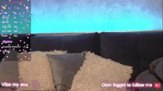 Image 3 of viktoriacruses Stream on Chaturbate on 3 months ago