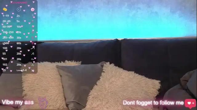 Image 4 of viktoriacruses Stream on Chaturbate on 3 months ago