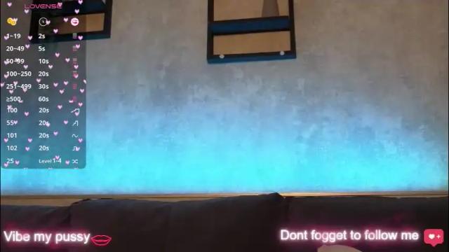 Image 2 of viktoriacruses Stream on Chaturbate on 2 months ago