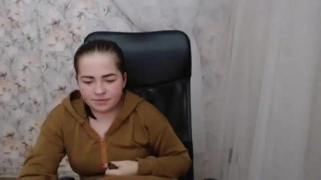Image 11 of viktorisexi Stream on Chaturbate on 18 months ago
