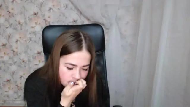 Image 10 of viktorisexi Stream on Chaturbate on 17 months ago
