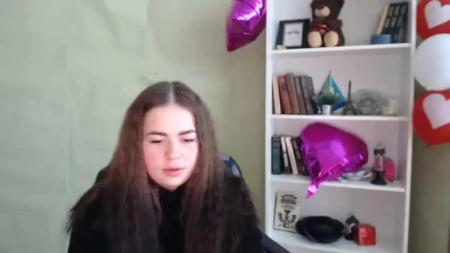 Image 2 of viktorisexi Stream on Chaturbate on 17 months ago