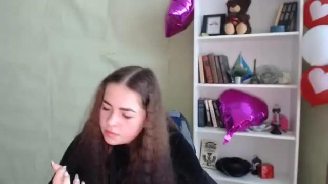 Image 7 of viktorisexi Stream on Chaturbate on 17 months ago