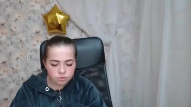 Image 11 of viktorisexi Stream on Chaturbate on 15 months ago