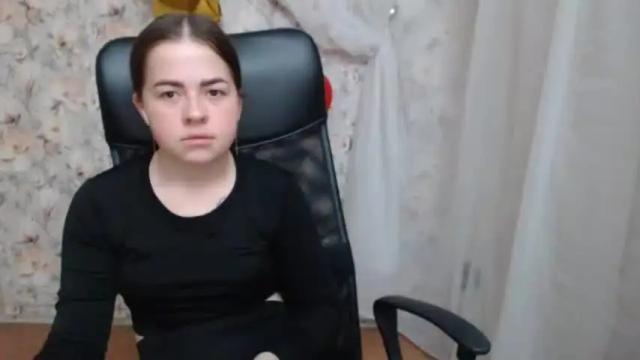Image 11 of viktorisexi Stream on Chaturbate on 15 months ago