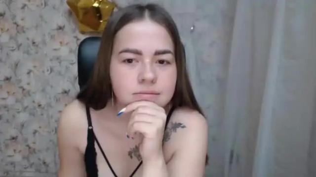 Image 10 of viktorisexi Stream on Chaturbate on 15 months ago