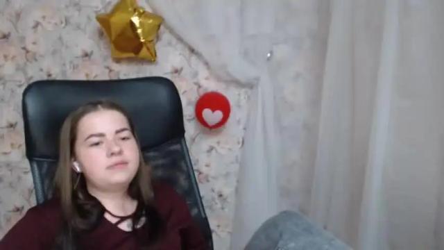 Image 10 of viktorisexi Stream on Chaturbate on 15 months ago