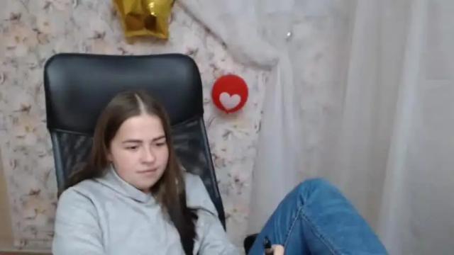 Image 10 of viktorisexi Stream on Chaturbate on 15 months ago