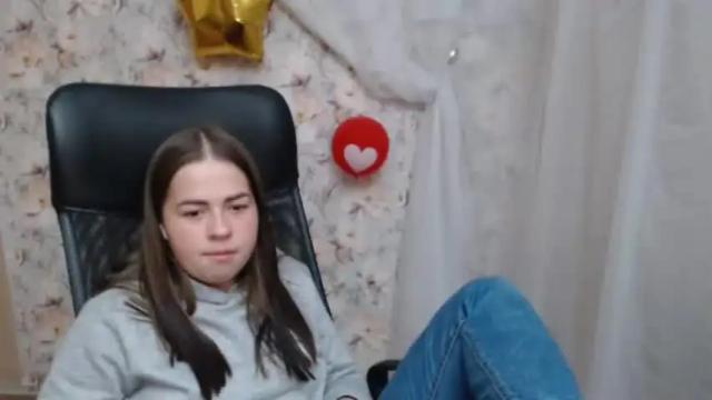 Image 6 of viktorisexi Stream on Chaturbate on 15 months ago