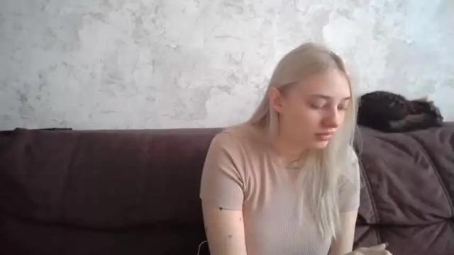 Image 3 of viktorlonsky Stream on Chaturbate on 17 months ago
