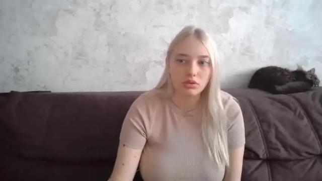 Image 4 of viktorlonsky Stream on Chaturbate on 17 months ago