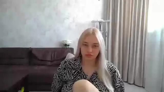 Image 10 of viktorlonsky Stream on Chaturbate on 14 months ago