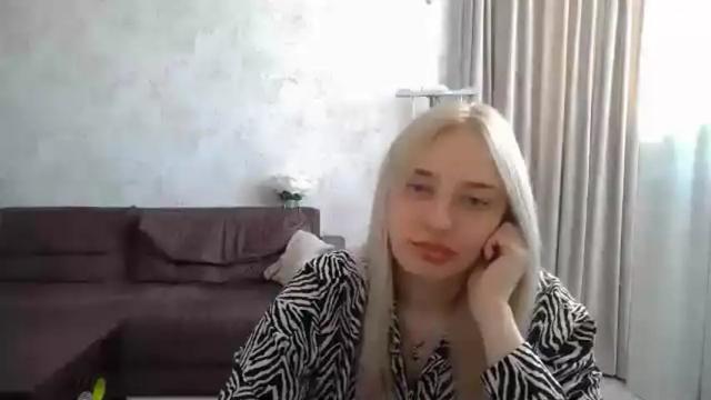 Image 2 of viktorlonsky Stream on Chaturbate on 14 months ago