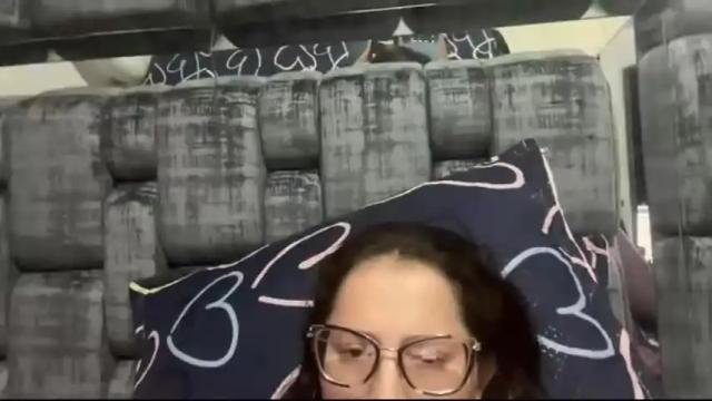 Image 10 of viky_foxx Stream on Chaturbate on 21 months ago