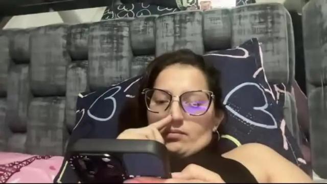 Image 6 of viky_foxx Stream on Chaturbate on 21 months ago