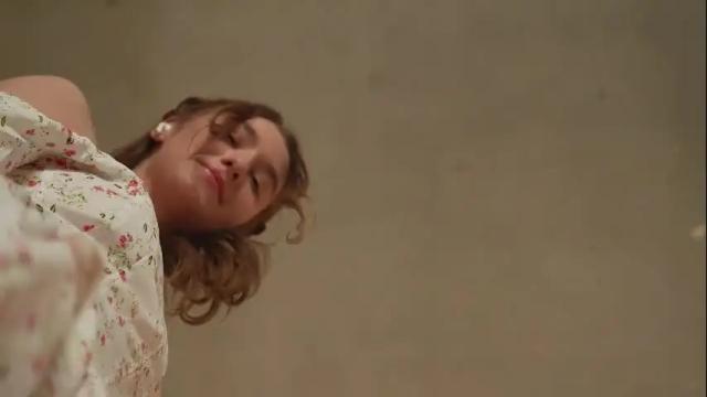 Image 12 of villanelle_l Stream on Chaturbate on 1 month ago