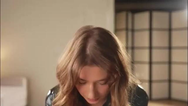 Image 12 of villanelle_l Stream on Chaturbate on 2 months ago