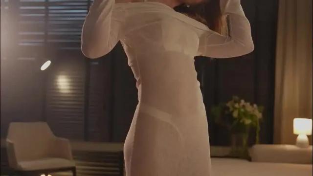 Image 7 of villanelle_l Stream on Chaturbate on 15 days ago