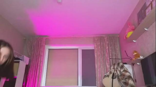 Image 11 of villuuvargas Stream on Chaturbate on 12 days ago
