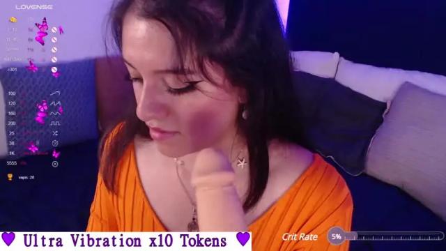 Image 6 of vilma_dinkley Stream on Chaturbate on 12 months ago