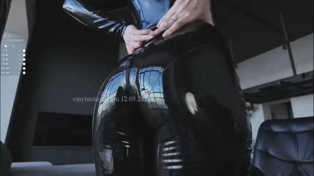Image 2 of vinylstore Stream on Chaturbate on 1 month ago