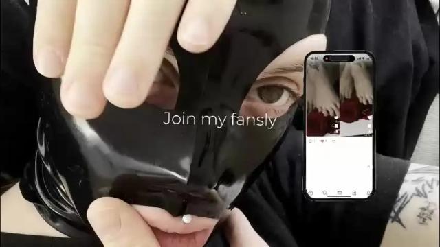 Image 4 of vinylstore Stream on Chaturbate on 1 month ago