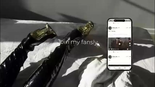 Image 10 of vinylstore Stream on Chaturbate on 18 days ago