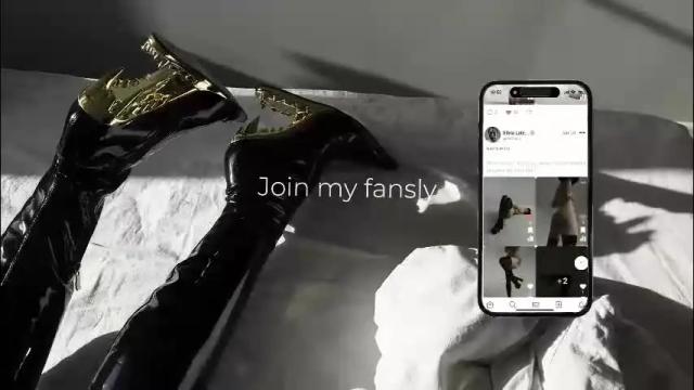 Image 3 of vinylstore Stream on Chaturbate on 12 days ago