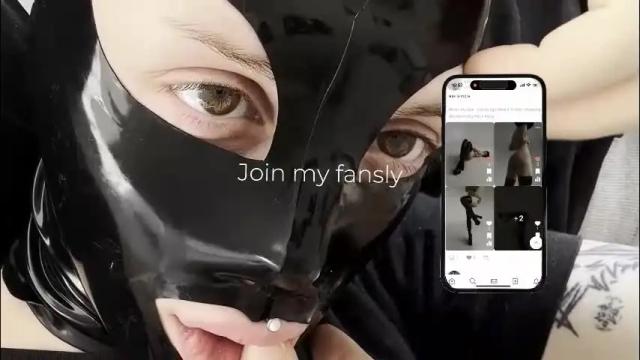 Image 11 of vinylstore Stream on Chaturbate on 5 days ago