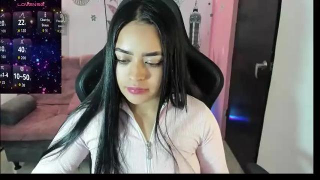 Image 10 of vio_let_ Stream on Chaturbate on 22 days ago