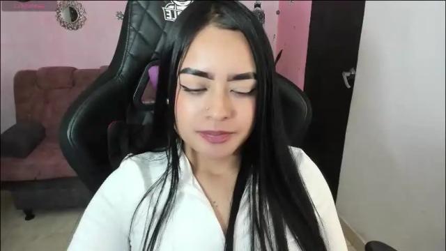 Image 12 of vio_let_ Stream on Chaturbate on 1 month ago