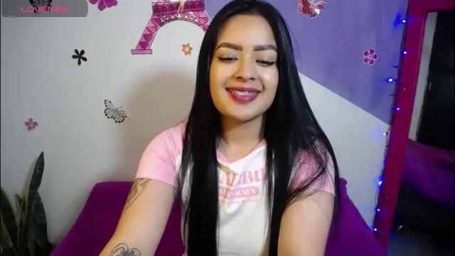 Image 4 of vio_let_ Stream on Chaturbate on 2 days ago