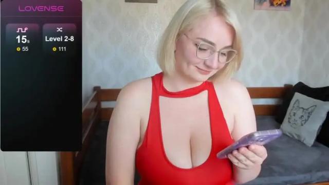 Image 4 of viola911 Stream on Chaturbate on 13 months ago