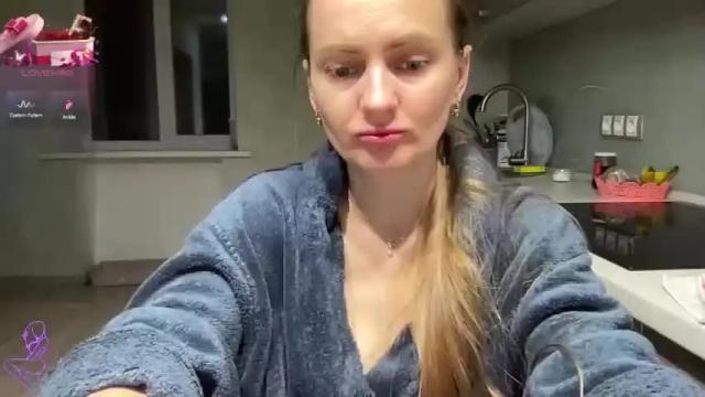 Image 2 of viola_1 Stream on Chaturbate on 13 months ago