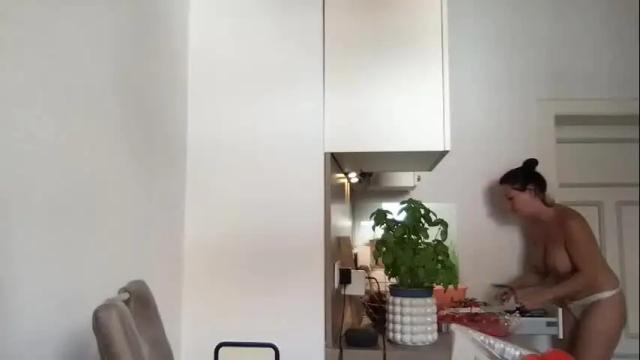 Image 6 of viola_beck Stream on Chaturbate on 16 days ago