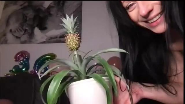 Image 12 of viola_beck Stream on Chaturbate on 2 months ago