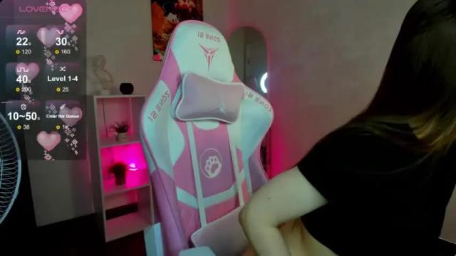 Image 2 of viola_wilson Stream on Chaturbate on 13 months ago