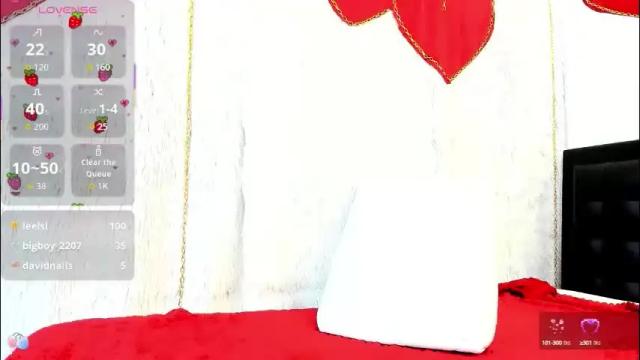 Image 3 of violeet4u Stream on Chaturbate on 5 months ago