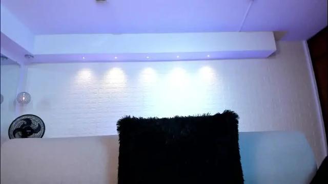 Image 6 of violeet_scott Stream on Chaturbate on 4 days ago