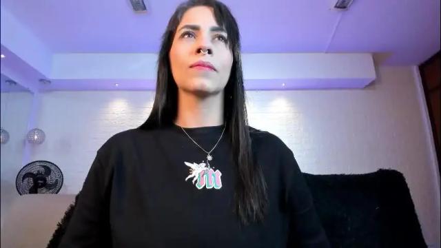 Image 2 of violeet_scott Stream on Chaturbate on 2 days ago