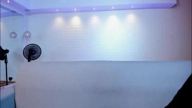 Image 3 of violeet_scott Stream on Chaturbate on 5 hours ago