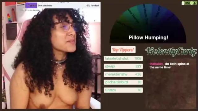 Image 11 of violentlycurly Stream on Chaturbate on 16 months ago