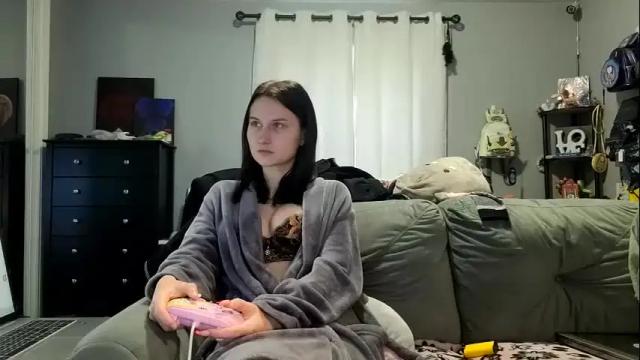 Image 8 of violet18kitty Stream on Chaturbate on 17 months ago