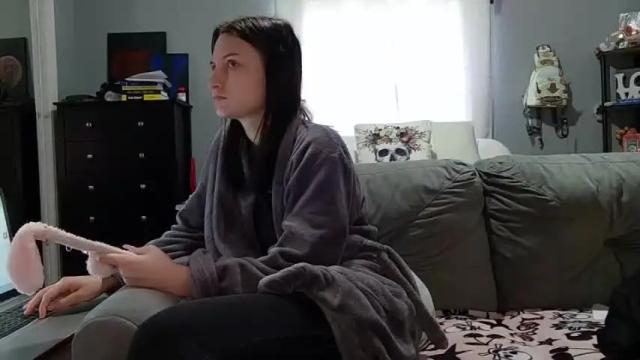 Image 2 of violet18kitty Stream on Chaturbate on 16 months ago