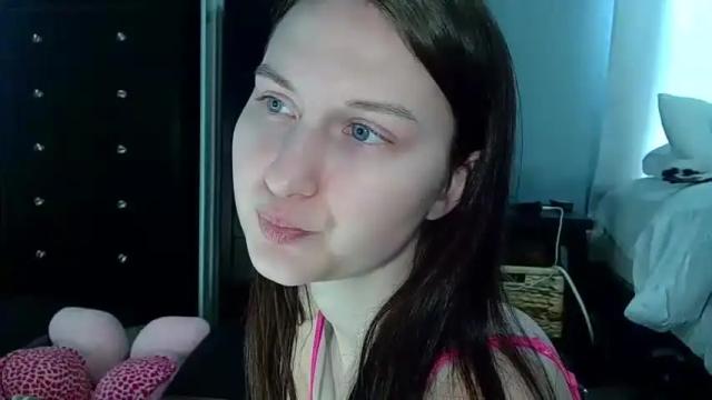Image 10 of violet18kitty Stream on Chaturbate on 14 months ago