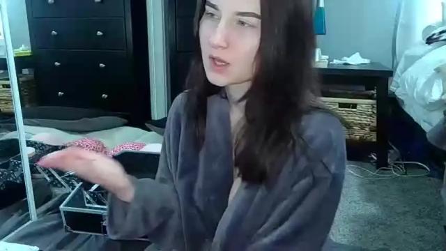 Image 8 of violet18kitty Stream on Chaturbate on 18 months ago