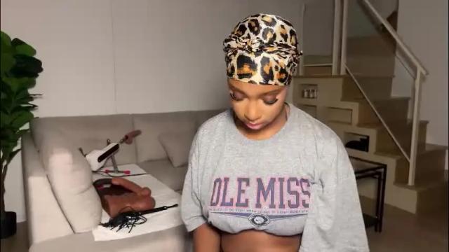 Image 2 of violet6xft Stream on Chaturbate on 1 month ago