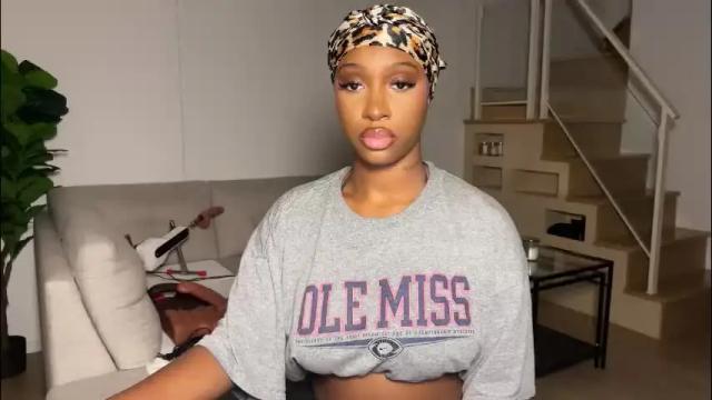 Image 4 of violet6xft Stream on Chaturbate on 1 month ago