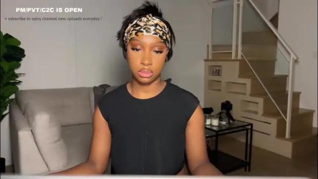 Image 12 of violet6xft Stream on Chaturbate on 1 month ago