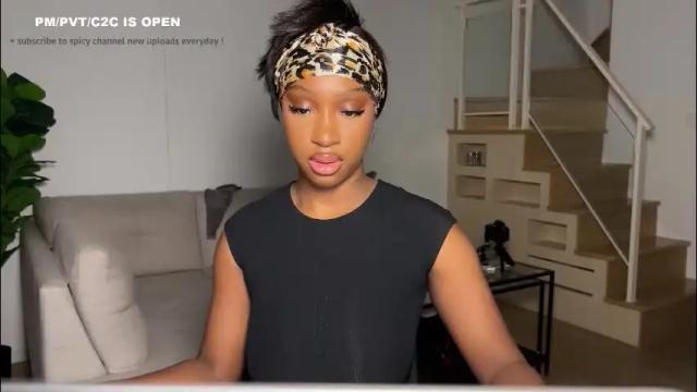 Image 8 of violet6xft Stream on Chaturbate on 1 month ago